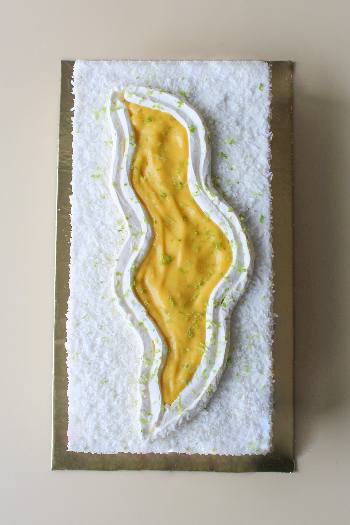 Bûche Mangue-Passion-Coco