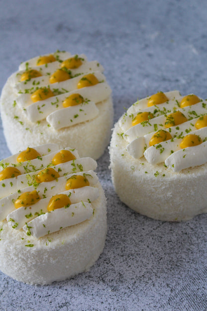 Entremet mangue-passion-coco