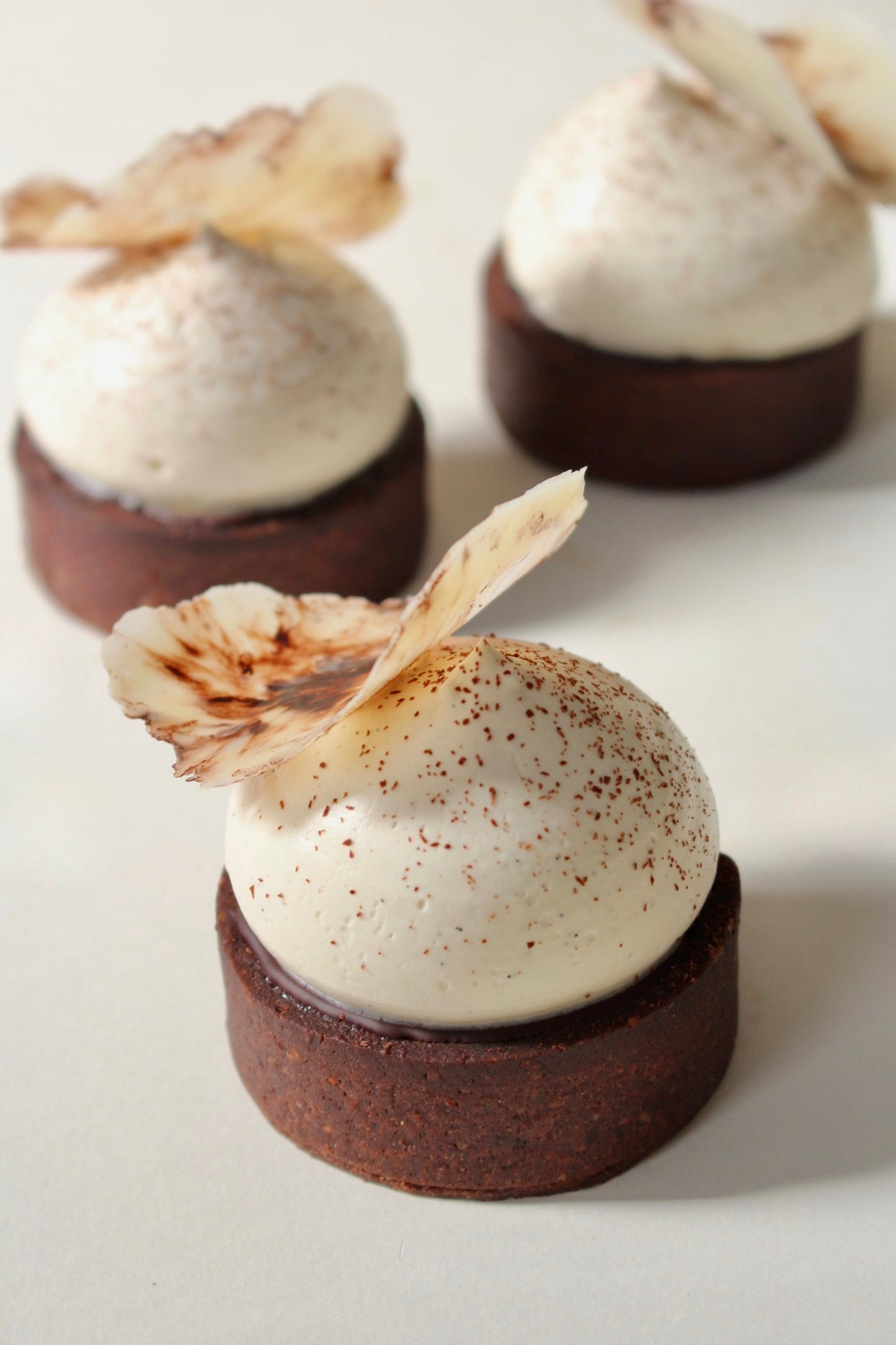 Tarte banane, chocolat et caramel salé
